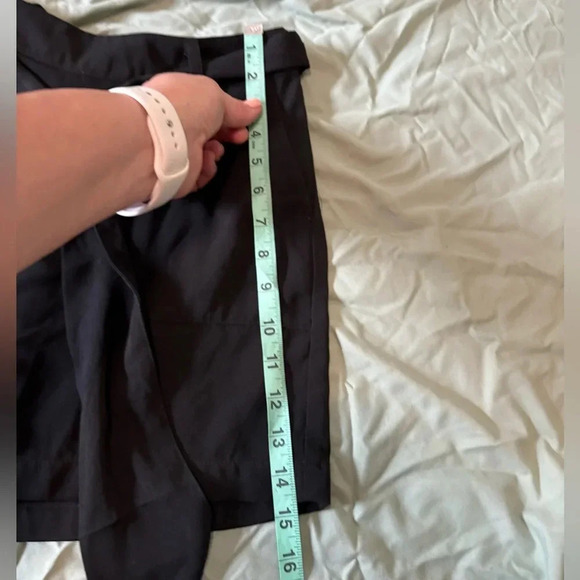 A New Day Women's Size Small Black High-Rise Utility Paperbag Shorts - Picture 4 of 12